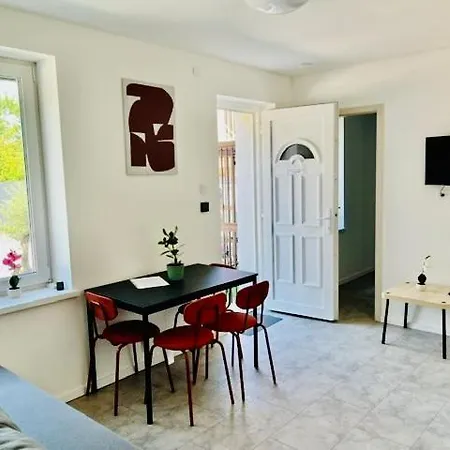 Safehouse Apartament Balatonboglár